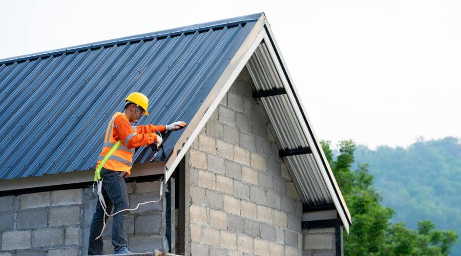 Expert Emergency Roof Repairs services in Ogden, KS